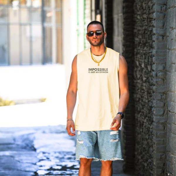 Μονόχρωμη ανδρική αμάνικη μπλούζα με επιγραφές