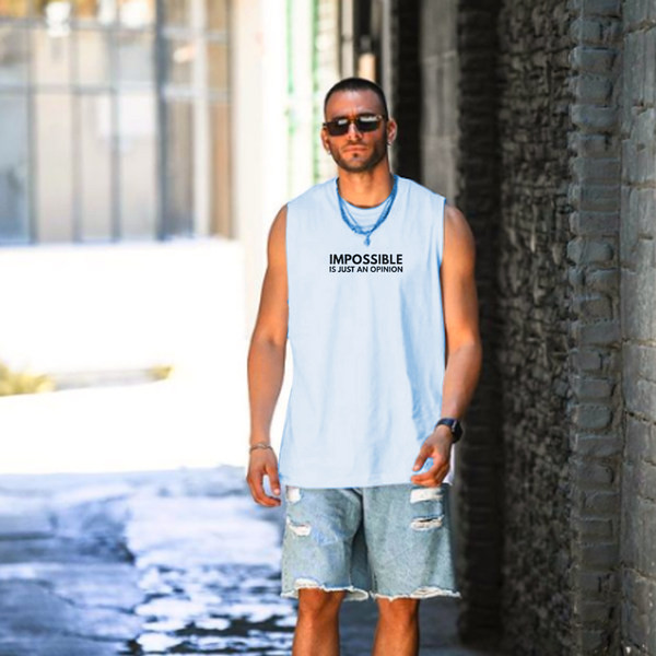 Μονόχρωμη ανδρική αμάνικη μπλούζα με επιγραφές