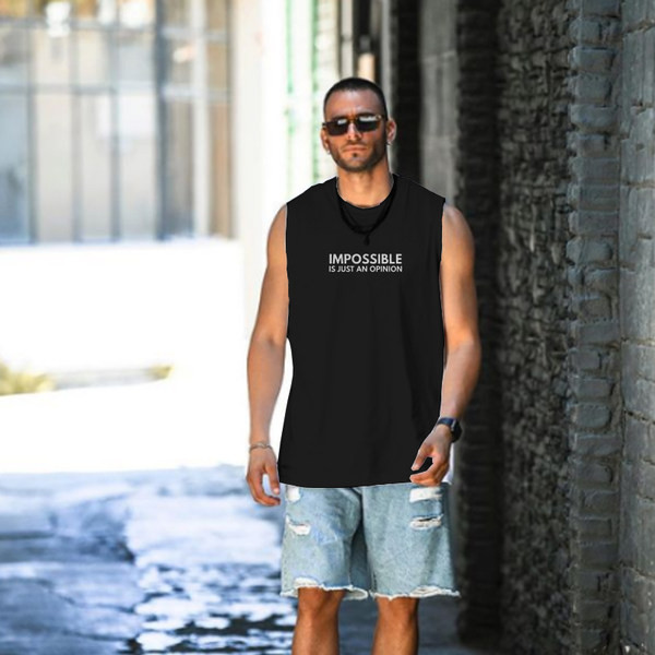 Μονόχρωμη ανδρική αμάνικη μπλούζα με επιγραφές