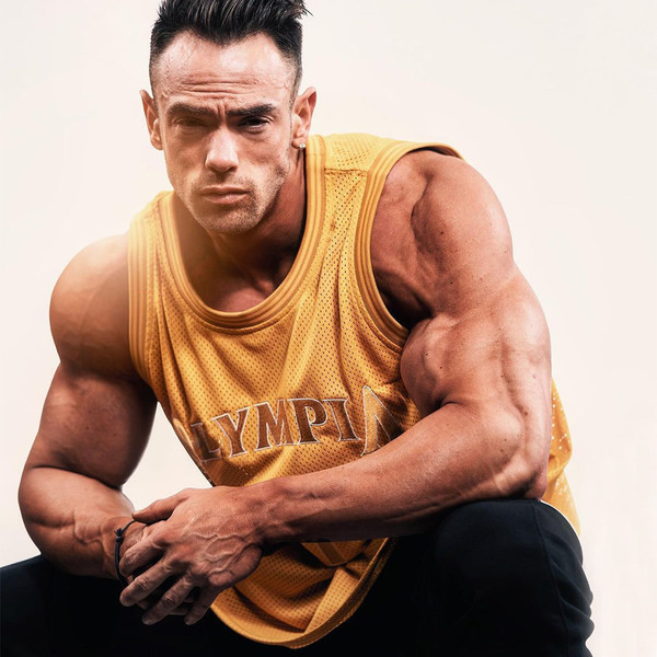 Férfi sportcipő hímzéssel