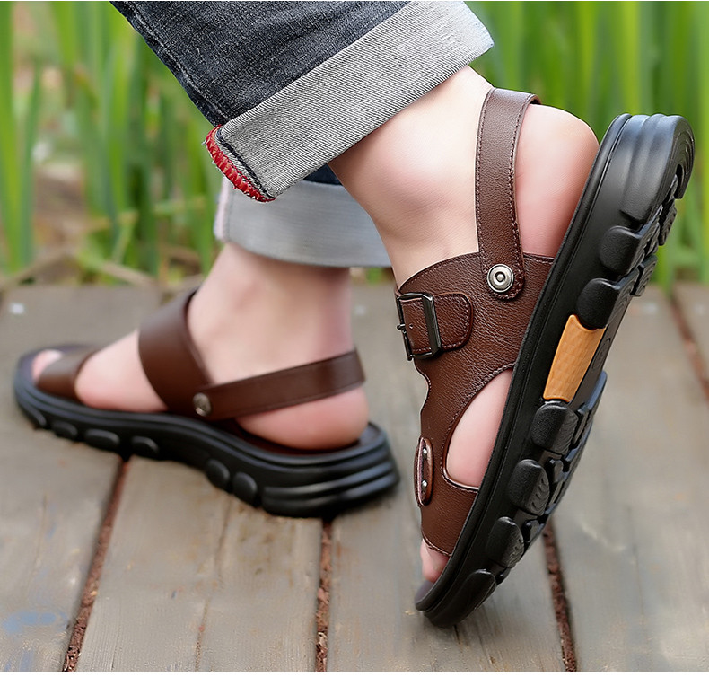 Férfi csatos szandál - eco bőr