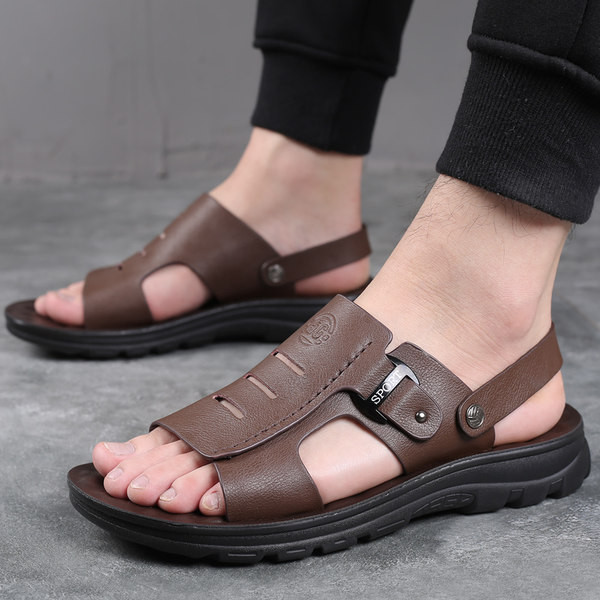 Μοντέρνα ανδρικά πέδιλα από οικολογικό δέρμα