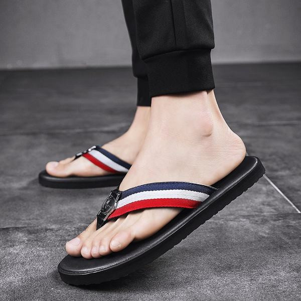 Meeste kunstnahast sussid varvaste vahel metallelemendiga