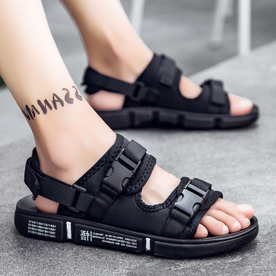 Νέο μοντέλο καλοκαιρινά σανδάλια με υφασμάτινα λουριά και πλαστικη στερέωση