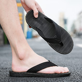 Vasarinės vyriškos šlepetės lygiu padu ir tekstiliniu dirželiu