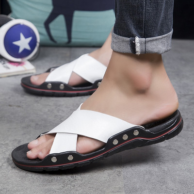 Nahast rihmadega meeste sussid tavaline mudel