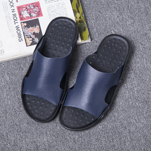 Vīriešu eko ādas čības ar plakanu zoli un metāla elementu