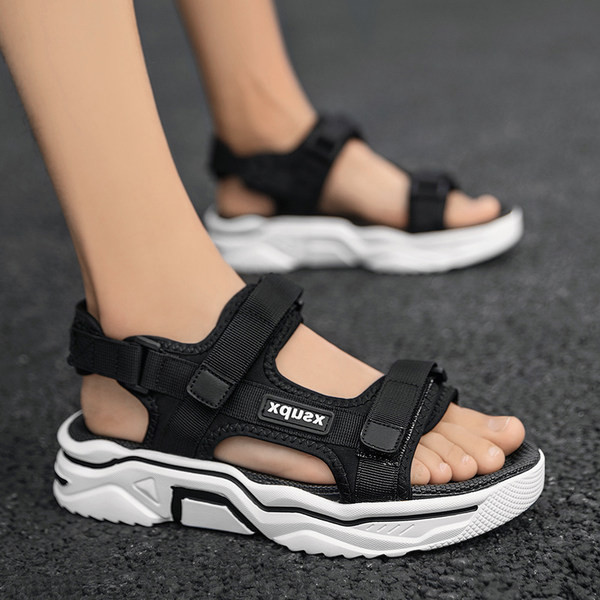 Σανδάλια παραλίας για άνδρες με τραχιά σόλα