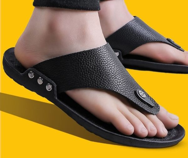 Ανδρικές παντόφλες μαπό οικολογικό δέρμα με μεταλλική διακόσμηση