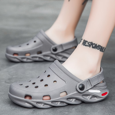 Suvised kummist sussid tüüpi crocs