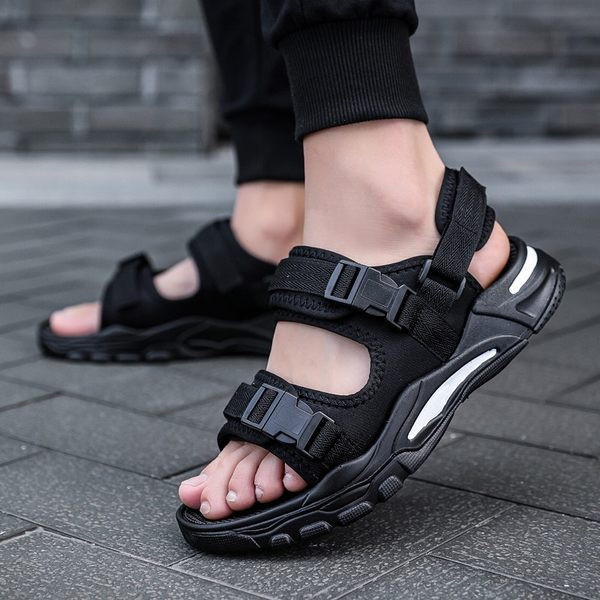 Alkalmi férfi textil szandál foltokkal