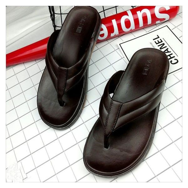 Ανδρικές παντόφλες casual faux leather ανάμεσα στα δάχτυλα