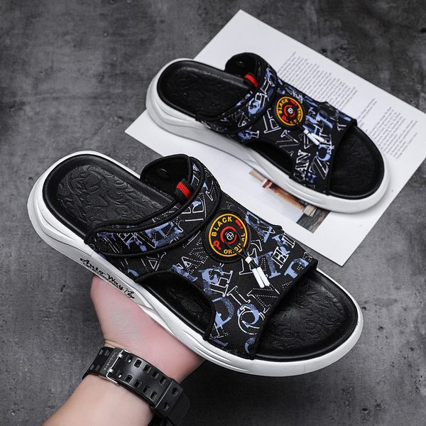 Ανδρικές παντόφλες casual με χρωματιστό μοτίβο