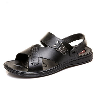 Alkalmi férfi eko bőr szandál fém díszítéssel