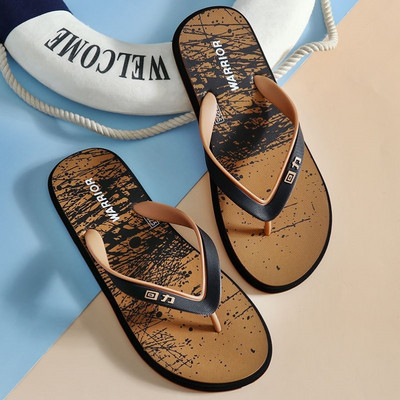 Ανδρικές σαγιονάρες ανάμεσα στα δάχτυλα των ποδιών κατάλληλες για την παραλία