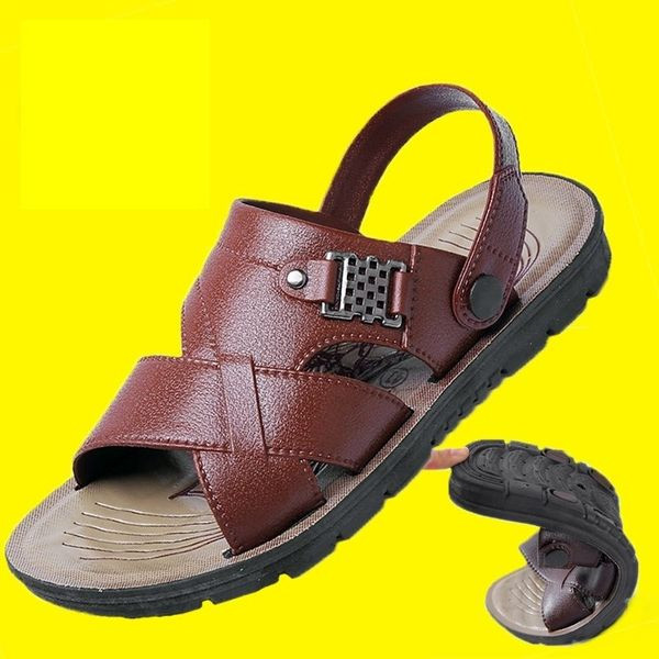 Ανδρικά έκο δερμάτινα σανδάλια με μεταλλικό στοιχείο
