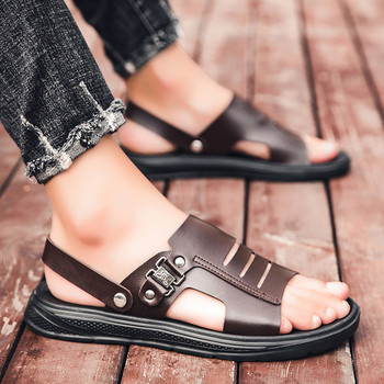 Нов модел летни сандали от еко кожа с метална закопчалка