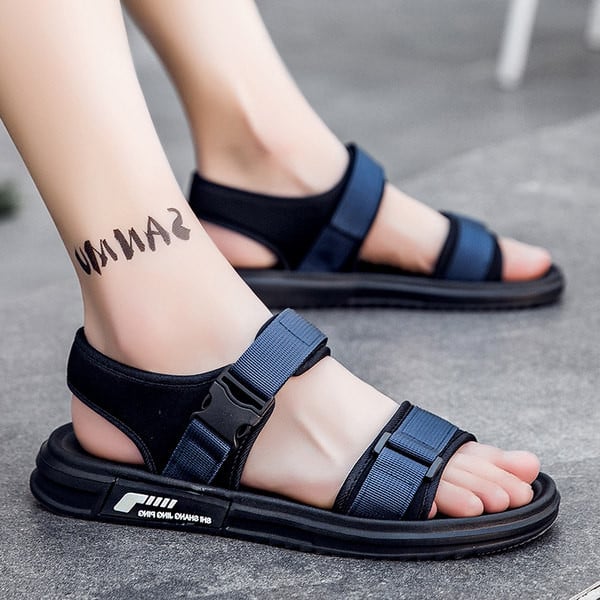 Alkalmi férfi szandál lapos textil talppal