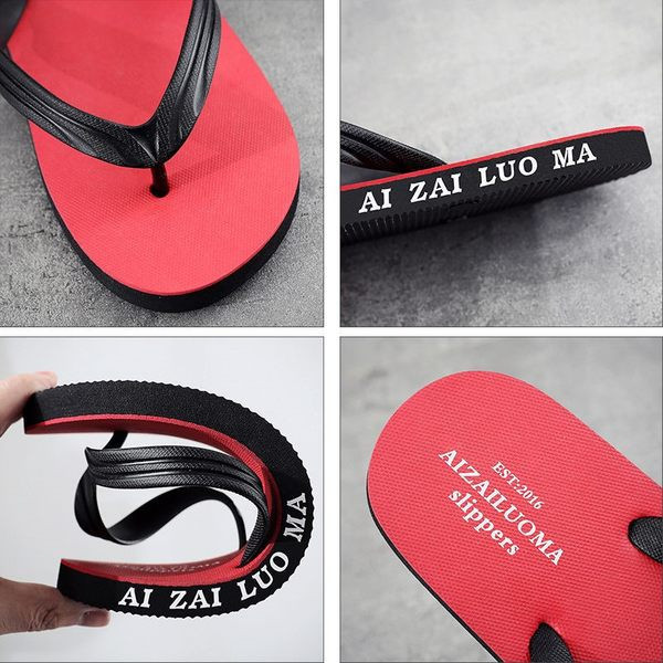 Férfi gumis flip-flop a lábujjak között felirattal