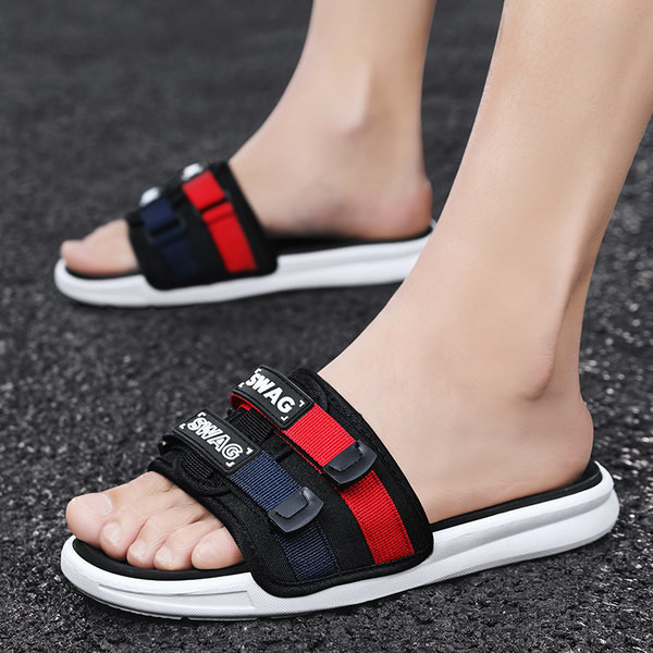 Ανδρικές παντόφλες casual με υφασμάτινο λουράκι και επίπεδη σόλα