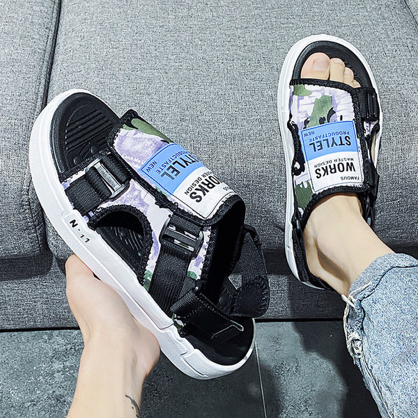 Színes férfi szandál állítható pánttal