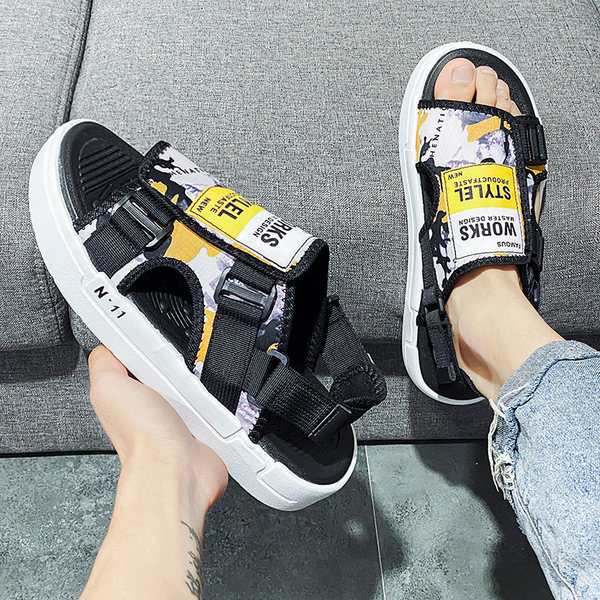 Színes férfi szandál állítható pánttal