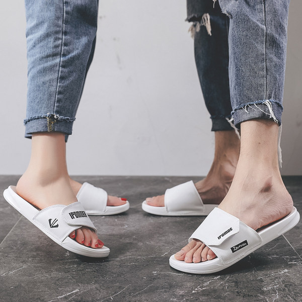 Ανδρικές παντόφλες με velcro και επιγραφή