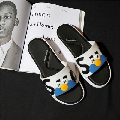 Ανδρικές παντόφλες παραλίας με εφαρμογή 3D