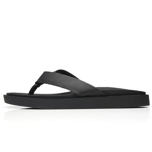 Vīriešu čības no eko ādas caur purngaliem