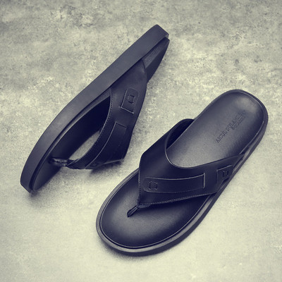 Vīriešu čības ar lencītēm starp pirkstiem