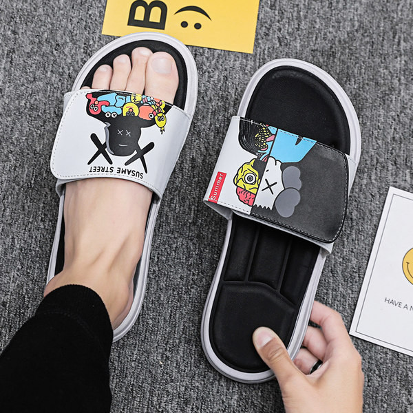 Alkalmi férfi papucs lapos talppal és rátéttel