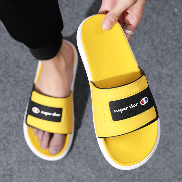 Vīriešu ikdienas čības no eko ādas ar uzrakstu