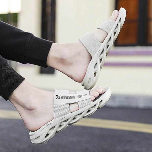 Vasaras vīriešu čības ar raupju zoli