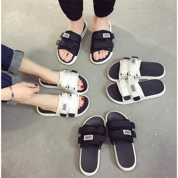 Jauns vīriešu čību modelis ar velcro un emblēmu