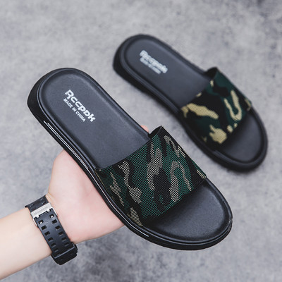 Vīriešu ikdienas čības ar krāsainu aplikāciju