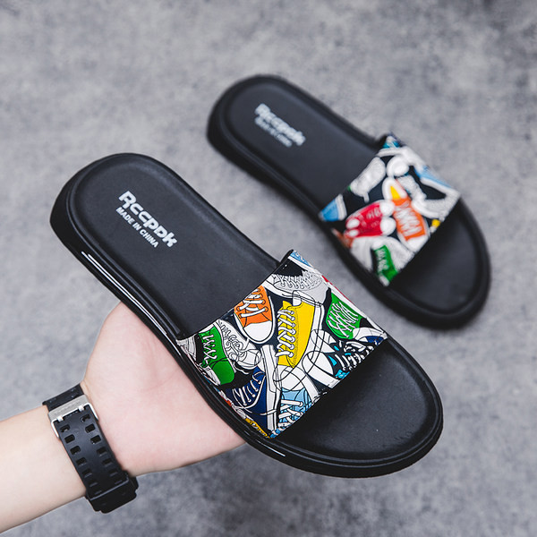 Vīriešu ikdienas čības ar krāsainu aplikāciju