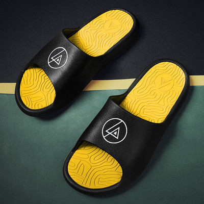 Vīriešu flip flops piemērotas ikdienas lietošanai