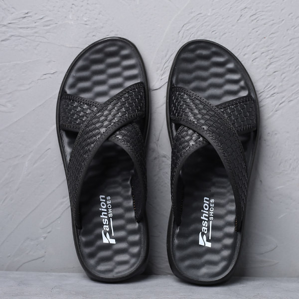 Ikdienas čības vīriešiem ar neslīdošu zoli