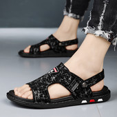 Vīriešu sandales ar emblēmu un metāla elementu