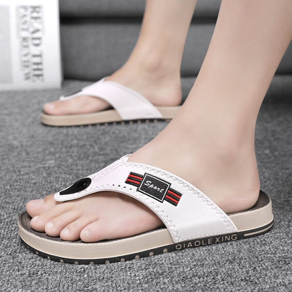 Férfi papucs az orr között műbőrből, lapos talppal