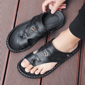 Ανδρικά έκο δερμάτινα σανδάλια με έμβλημα