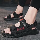 Vīriešu sandales ar plastmasas aizdari un uzrakstu