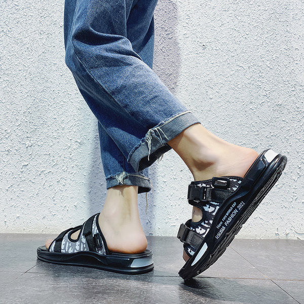 Ανδρικά σανδάλια με πλαστικά κουμπώματα και ιριδίζοντα χρώματα