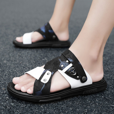 Ανδρικά σανδάλια με δερμάτινα λουράκια και τρουξ