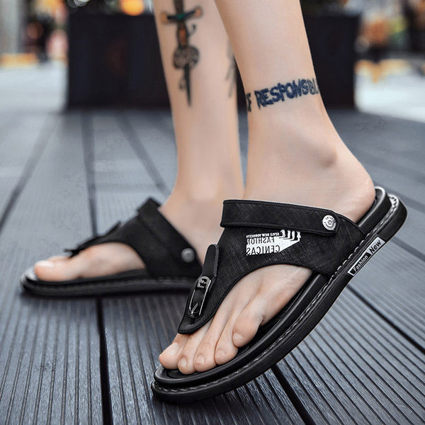 Lameda tallaga meeste sandaalid varvaste vahel