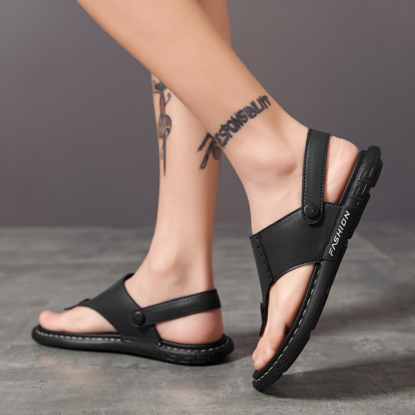 Meeste vabaaja sandaalid ökonahast, millel on kiri