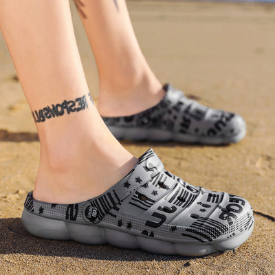 Kareda tallaga meeste kummikroksid