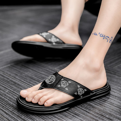 Vīriešu flip flops starp purngalu no eko ādas ar aplikāciju