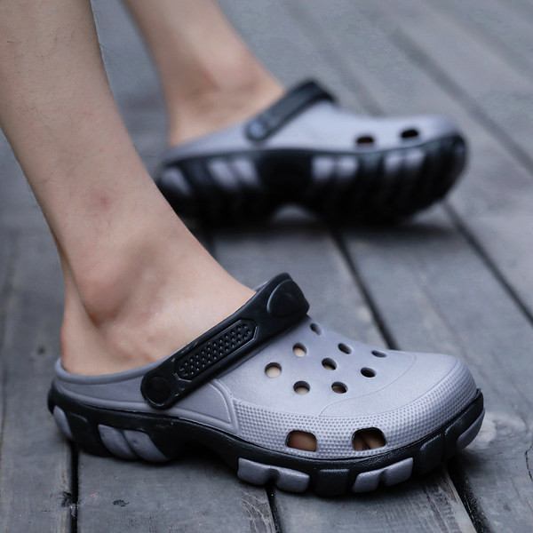 Vasaras gumijas čības ar raupju krokusa zoli