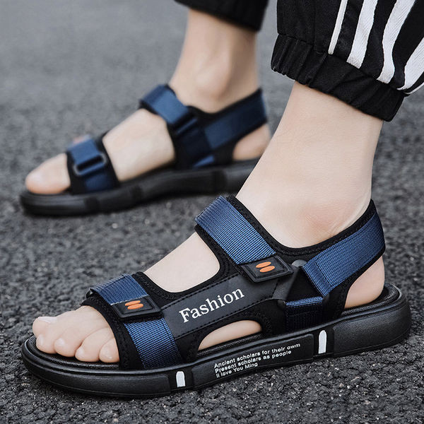 Ikdienas sandales ar velcro un uzrakstu uz zoles vīriešiem